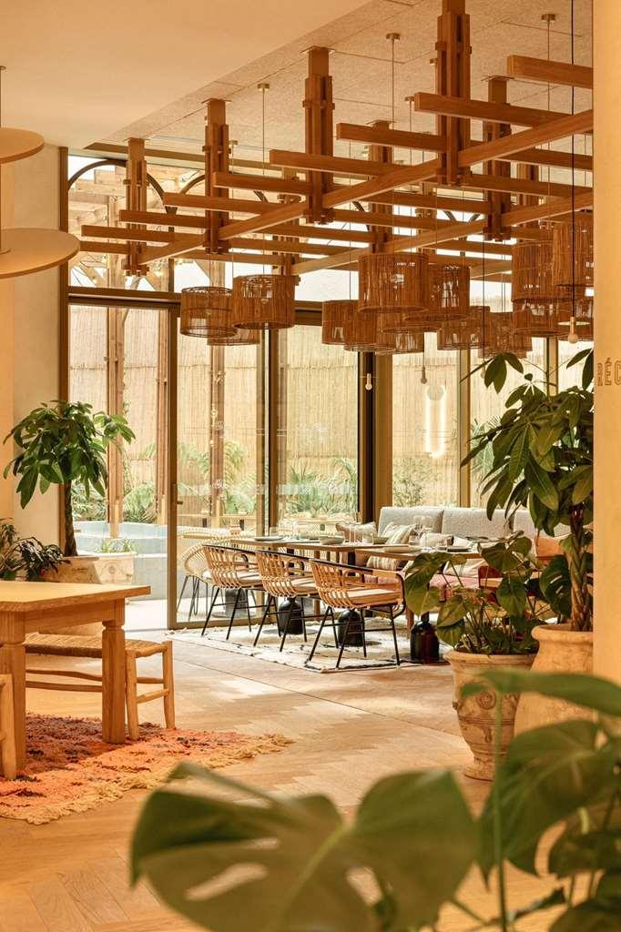 Bloom House * Paris
